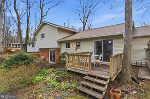 6911 Pine Valley Dr, Glenn Dale, MD 20769 - Photo 28