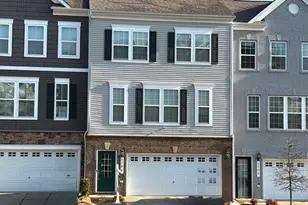 9704 Glassy Creek Way, Upper Marlboro, MD 20772 - Photo 2