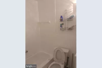 7758 Lakecrest Drive, Greenbelt, MD 20770 - Photo 4