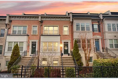 517 Overlook Park Drive #47, Oxon Hill, MD 20745 - Photo 2