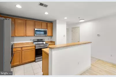 12250 Open View Lane #811, Upper Marlboro, MD 20774 - Photo 8