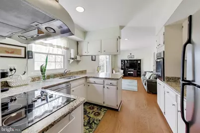 3905 Wakefield Lane, Bowie, MD 20715 - Photo 10