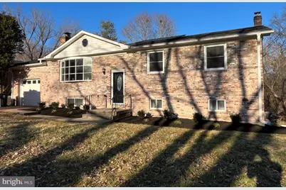 2102 Trafalgar Drive, Fort Washington, MD 20744 - Photo 2