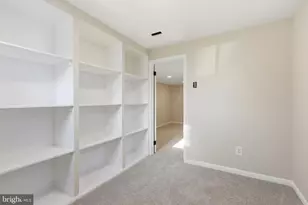 2102 Trafalgar Dr, Fort Washington, MD 20744 - Photo 30