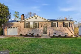 2102 Trafalgar Dr, Fort Washington, MD 20744 - Photo 2