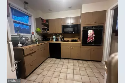 9213 Saint Andrews Place, College Park, MD 20740 - Photo 6