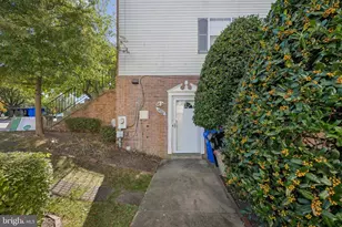 14910 Cherrywood Dr, Laurel, MD 20707 - Photo 24