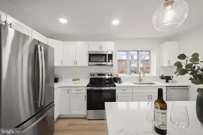 3914 Essex Ct, Temple Hills, MD 20748 - Photo 8