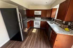 1746 Countrywood Ct, Landover, MD 20785 - Photo 4