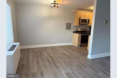 5601 Parker House Terrace #301, Hyattsville, MD 20782 - Photo 2