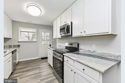 6012 Griffith Drive, Suitland, MD 20746 - Photo 16