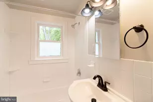 1816 Maple Ln, Accokeek, MD 20607 - Photo 8