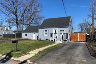 7214 Leona St, District Heights, MD 20747 - Photo 2