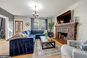 19209 Croom Rd, Brandywine, MD 20613 - Photo 6