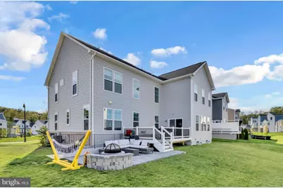 428 Meadow Creek Drive, Bowie, MD 20716 - Photo 8