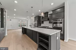 622 Catamaran Wy, National Harbor, MD 20745 - Photo 8