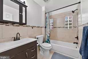 6910 Gateway Blvd, District Heights, MD 20747 - Photo 18