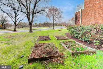 5946 Westchester Park Drive, College Park, MD 20740 - Photo 30