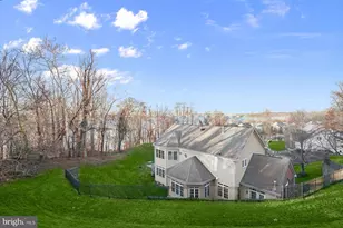 8220 Waterside Ct, Fort Washington, MD 20744 - Photo 4