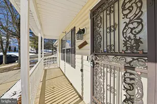 5301 Broadwater St, Temple Hills, MD 20748 - Photo 4