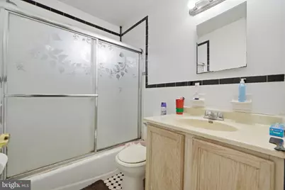 7421 Hendricks Drive, Hyattsville, MD 20784 - Photo 6