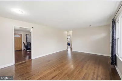 7421 Hendricks Drive, Hyattsville, MD 20784 - Photo 12