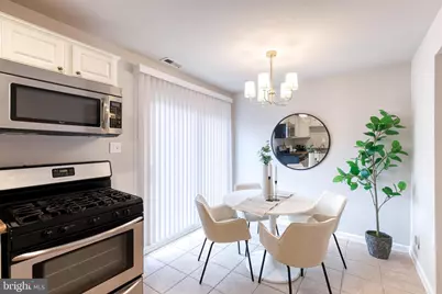 11501 Laurelwalk Drive, Laurel, MD 20708 - Photo 6