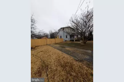 6122 54th Avenue, Riverdale, MD 20737 - Photo 2