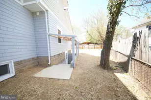 6122 54th Ave, Riverdale, MD 20737 - Photo 32