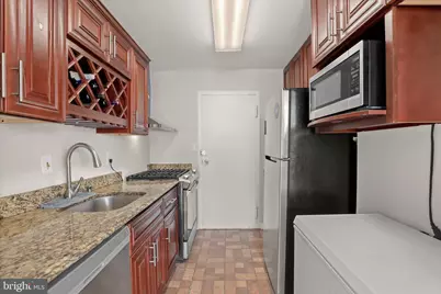 3450 Toledo Terrace #727, Hyattsville, MD 20782 - Photo 10