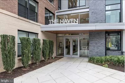 145 Riverhaven Dr #518, Oxon Hill, MD 20745 - Photo 2