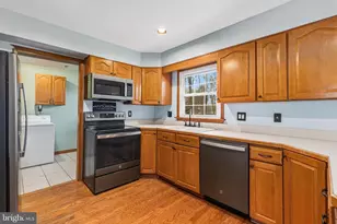 12304 Tilbury Ln, Bowie, MD 20715 - Photo 14