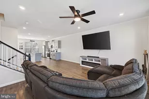 11824 Wynnifred Pl, Glenn Dale, MD 20769 - Photo 10