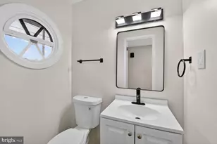 5421 Henderson Way, Suitland, MD 20746 - Photo 14