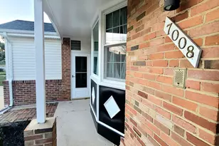 7008 Berkshire Dr, Temple Hills, MD 20748 - Photo 2