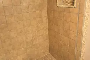 7008 Berkshire Dr, Temple Hills, MD 20748 - Photo 32