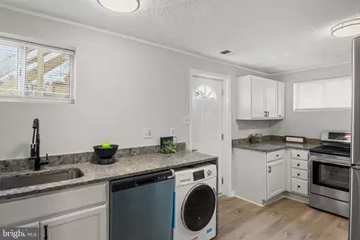 5005 Apache Street, College Park, MD 20740 - Photo 22