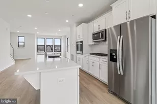 5008 Henry King Wy, Bowie, MD 20715 - Photo 8