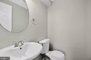 11303 Kettering Cir, Upper Marlboro, MD 20774 - Photo 16