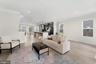129 Smt Pt Blvd, Bowie, MD 20716 - Photo 10