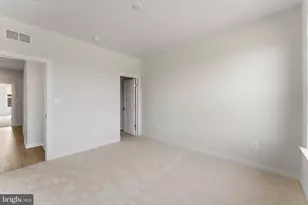 113 Smt Pt Blvd, Bowie, MD 20716 - Photo 32