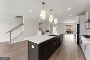 113 Smt Pt Blvd, Bowie, MD 20716 - Photo 8