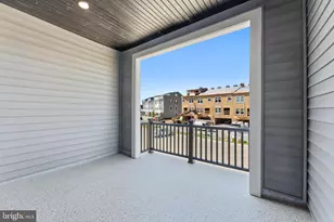 115 Smt Pt Blvd, Bowie, MD 20716 - Photo 12