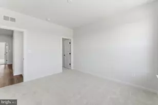 115 Smt Pt Blvd, Bowie, MD 20716 - Photo 22