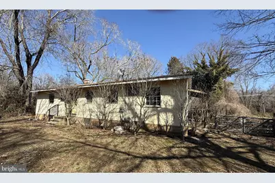 18405 Queen Anne Bridge Road, Bowie, MD 20716 - Photo 4