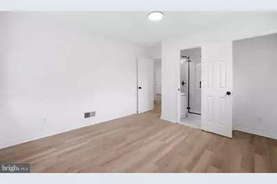 6709 Forest Hill Drive, University Park, MD 20782 - Photo 12