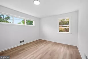 6709 Forest Hill Dr, University Park, MD 20782 - Photo 10