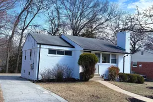 6709 Forest Hill Dr, University Park, MD 20782 - Photo 2