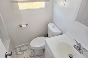 2345 Iverson St, Temple Hills, MD 20748 - Photo 16