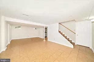 8300 Larchwood St, Hyattsville, MD 20784 - Photo 36